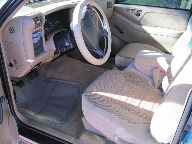 1996 Chevrolet S-10 LS, , Rear Wheel