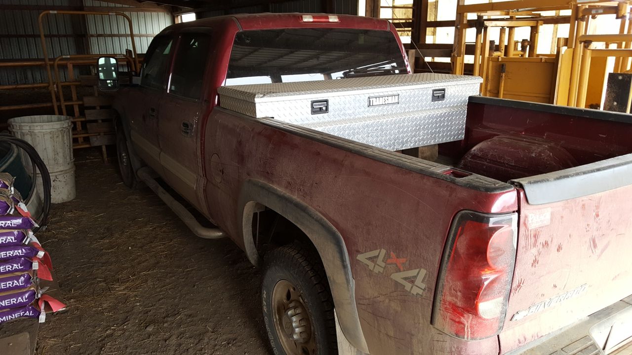 2006 Chevrolet Silverado 2500 | Lake Andes, SD, Maroon