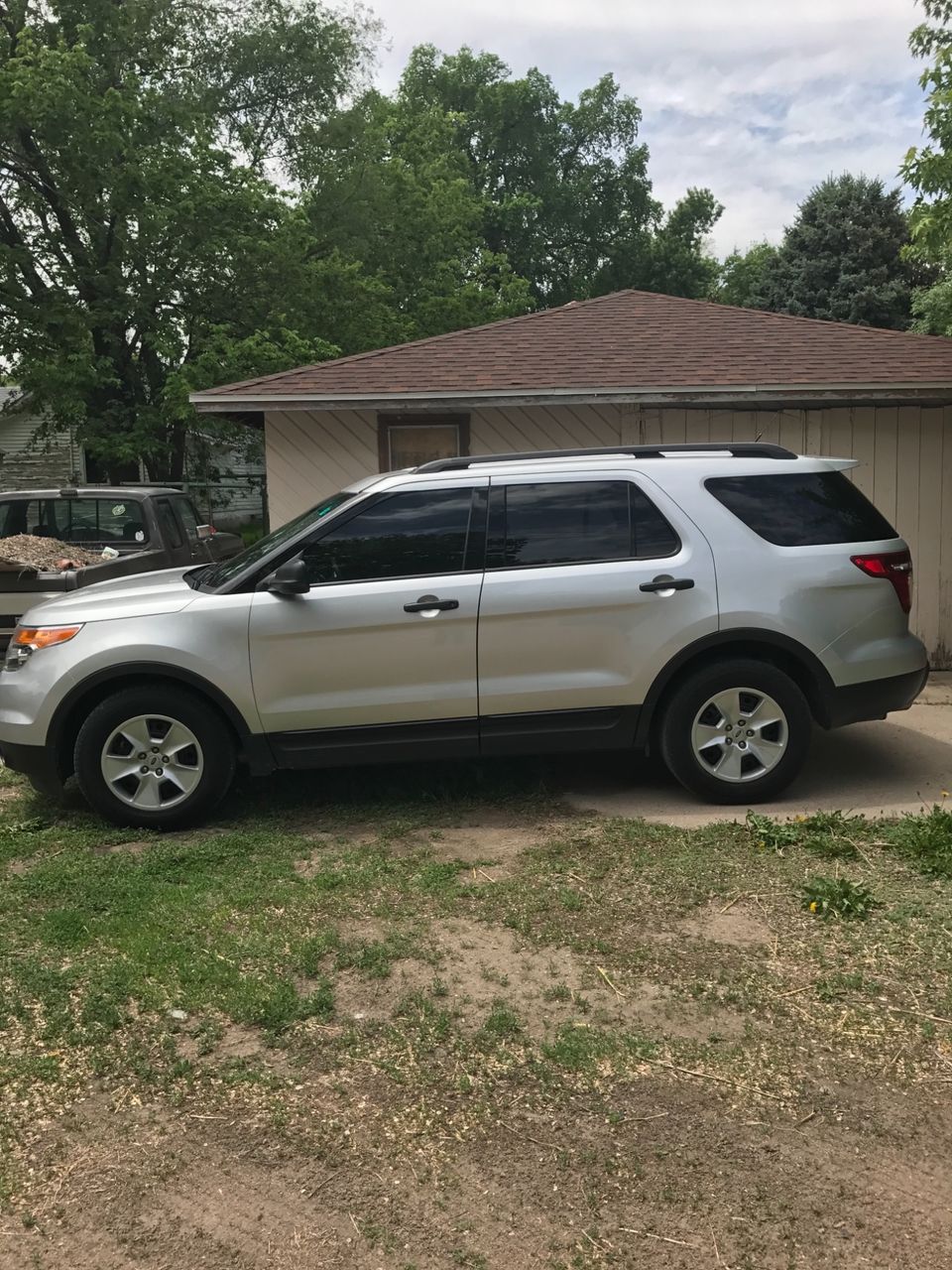 2012 Ford Escape XLT | Curtis, NE, Sterling Gray Metallic (Gray), Front Wheel