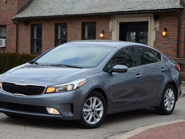 2017 Kia Forte S, Phantom Gray (Gray), Front Wheel