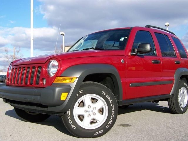 2007 Jeep Liberty Limited, Inferno Red Crystal Pearlcoat (Red & Orange), 4 Wheel