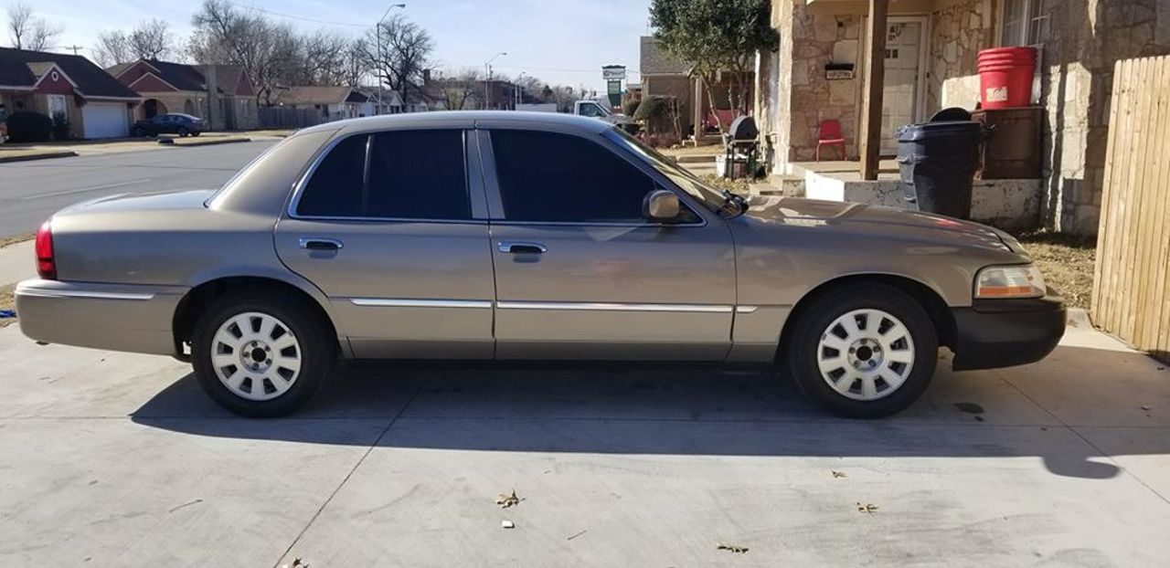 2004 Mercury Marquis | Oklahoma City, OK, Tan