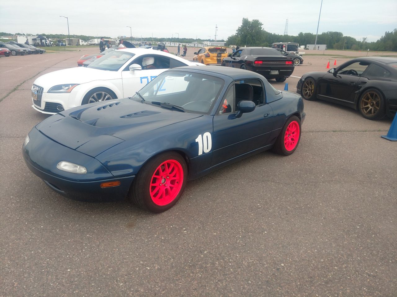 1991 Mazda MX-5 Miata Base | Sioux Falls, SD, Mariner Blue (Blue), Rear Wheel