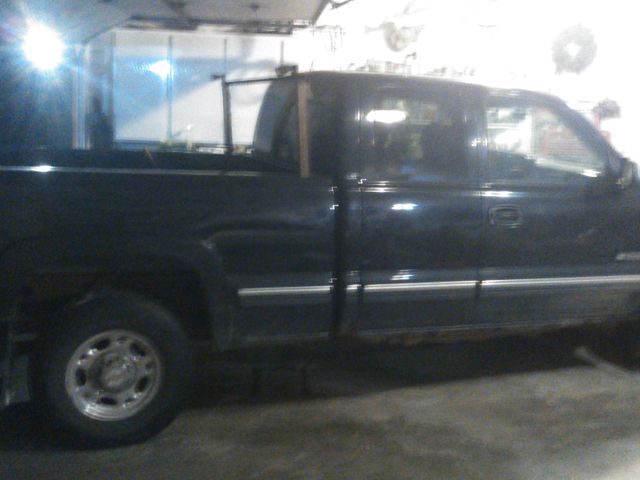 1999 Chevrolet Silverado 2500 Base, Onyx Black (Black), 4 Wheel