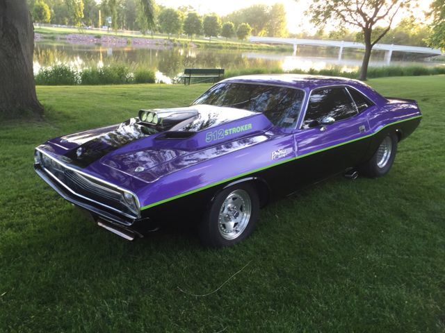 1970 Dodge Challenger, Purple