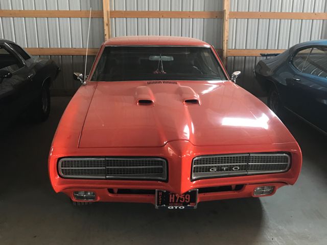1969 Pontiac GTO, Orange