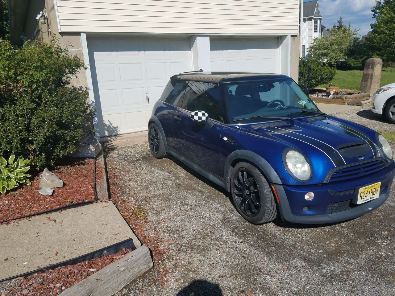 2004 MINI Cooper S | Stewartsville, NJ, Indi Blue Metallic (Blue), Front Wheel