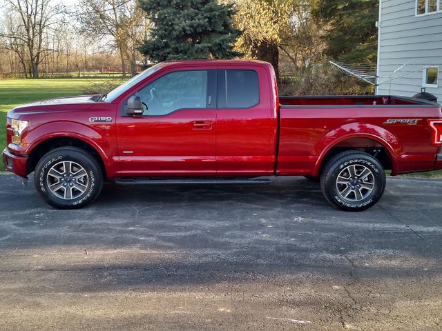 2015 Ford F-150 XLT, Ruby Red Metallic Tinted Clearcoat (Red & Orange), 4x4