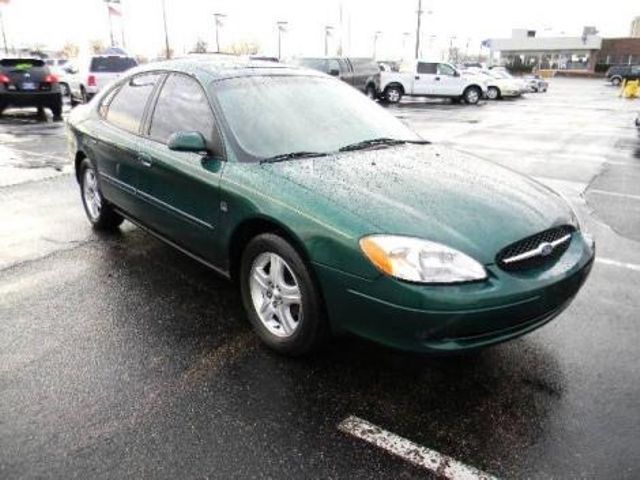 2001 Ford Taurus, Spruce Green Clearcoat Metallic (Green), Front Wheel