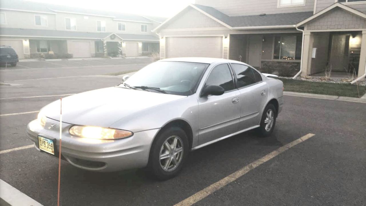 2004 Oldsmobile Alero GL1 | Sioux Falls, SD, Steel Gray (Gray), Front Wheel