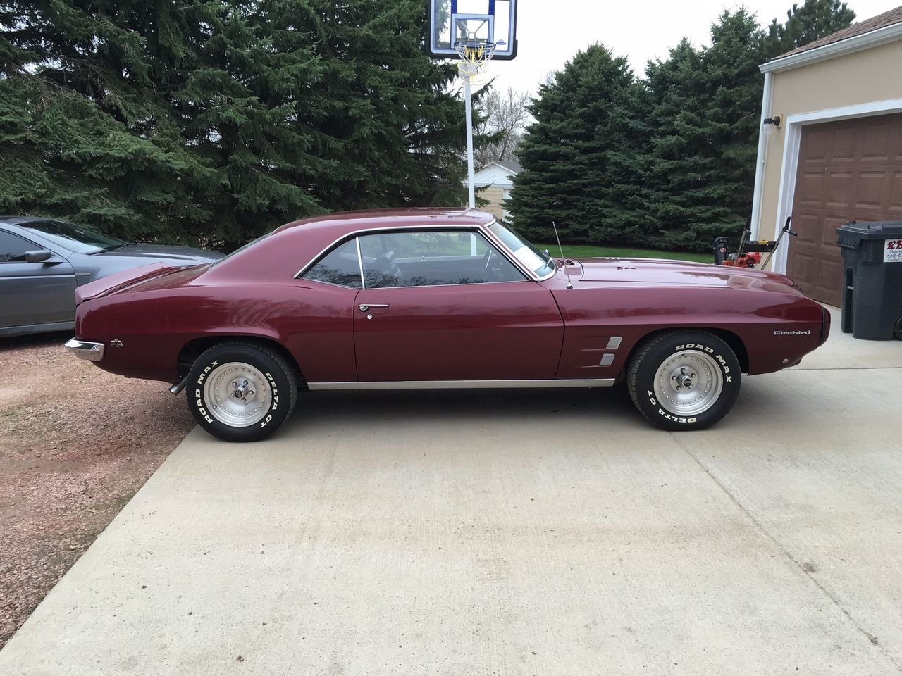 1969 Pontiac Firebird | Hartford, SD, Maroon, 4x2