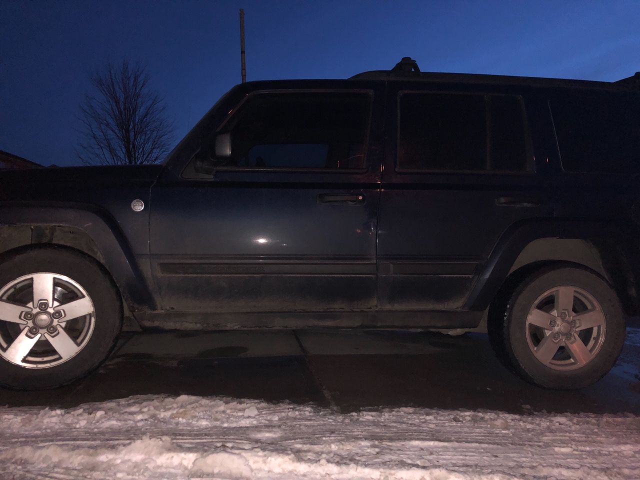 2006 Jeep Commander | Sioux Falls, SD, Steel Blue Metallic Clearcoat (Blue)