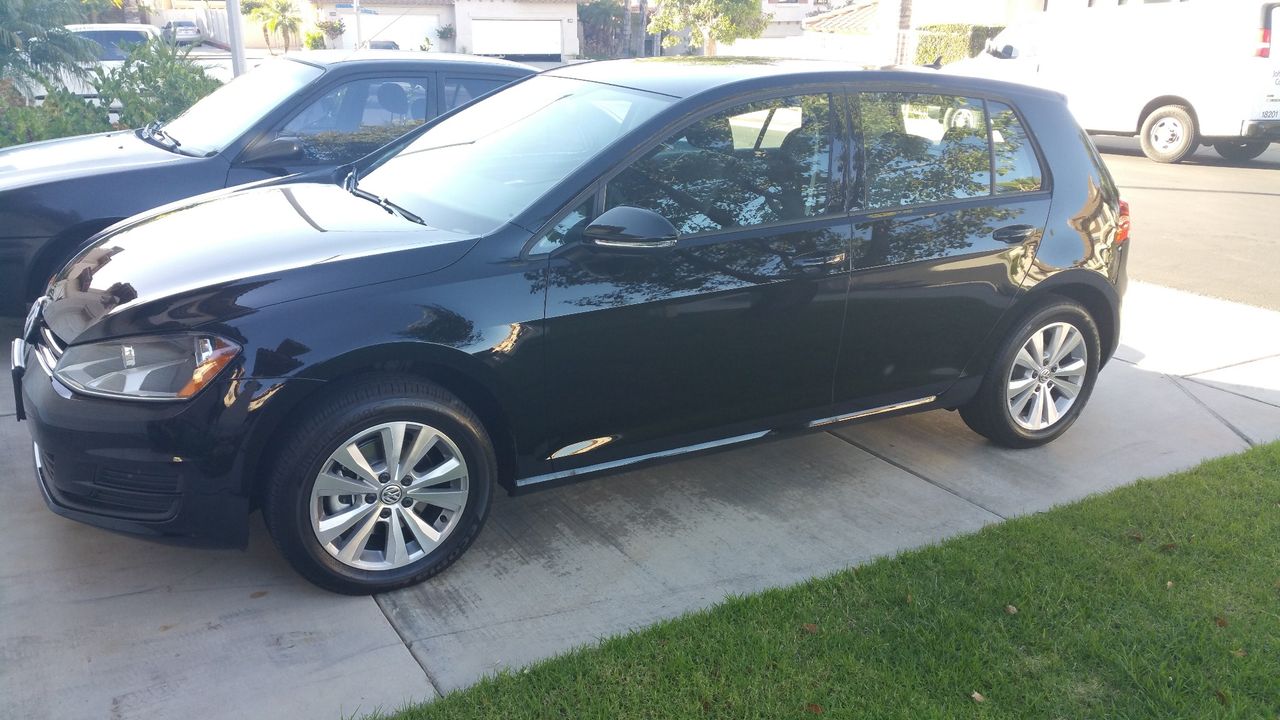 2015 Volkswagen Golf TDI S | Corona, CA, Black (Black), Front Wheel