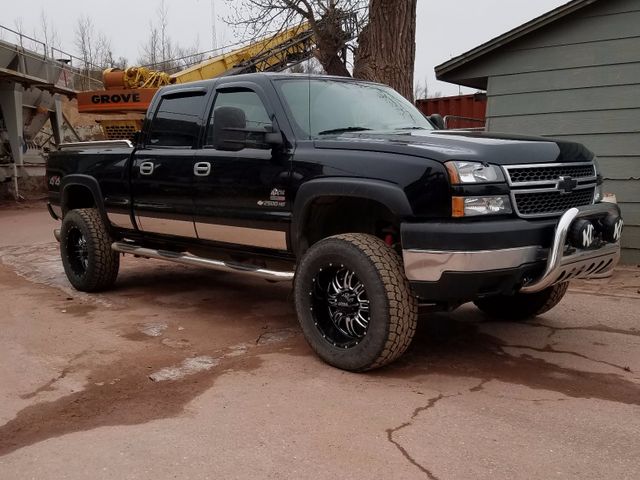 2005 Chevrolet Silverado 2500HD Classic, Black