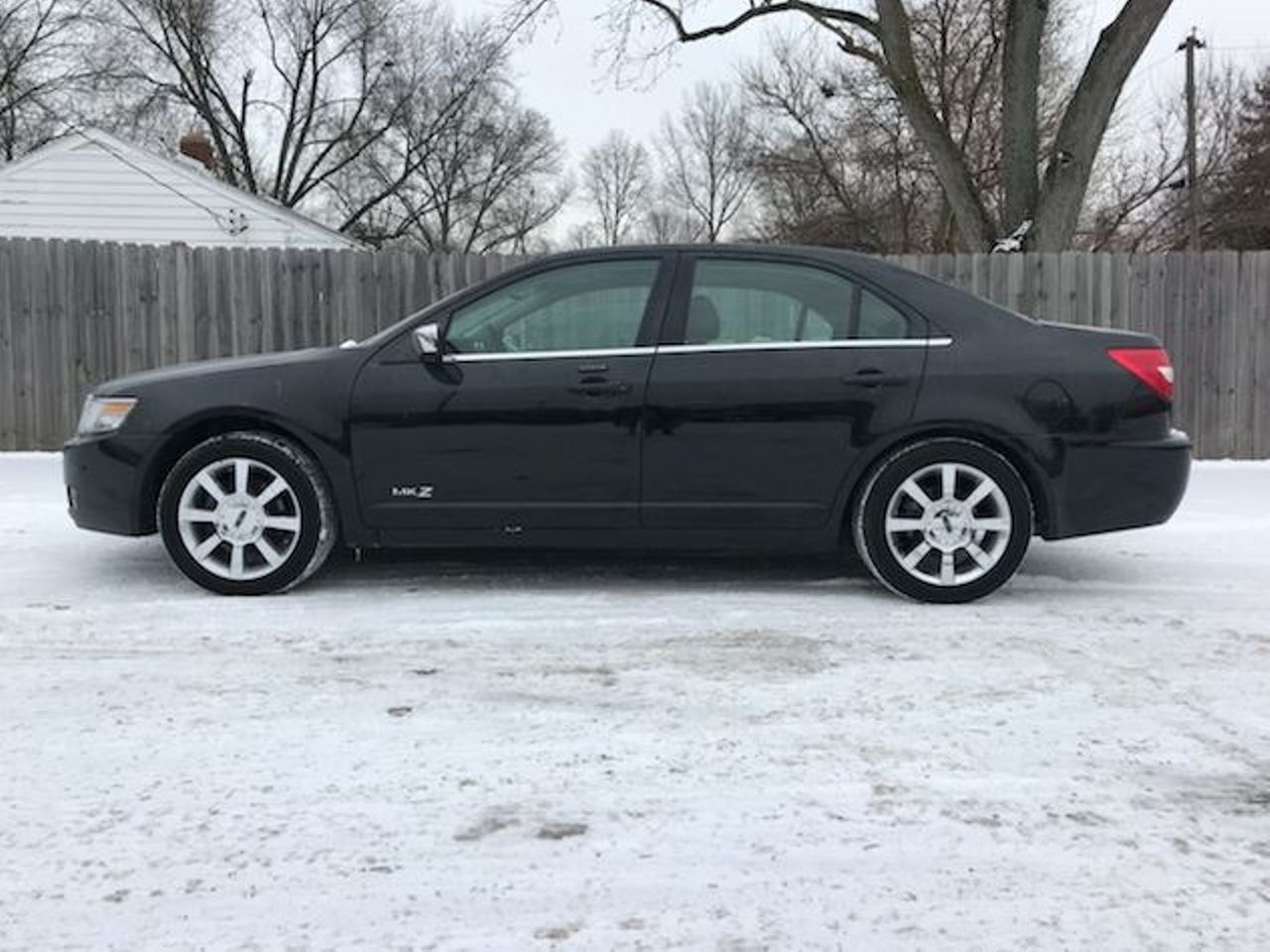 2008 Lincoln MKZ Base | Sioux Falls, SD, Black Clearcoat (Black), Front Wheel