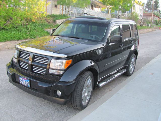 2008 Dodge Nitro R/T, Brilliant Black Crystal Pearl Coat (Black), 4 Wheel