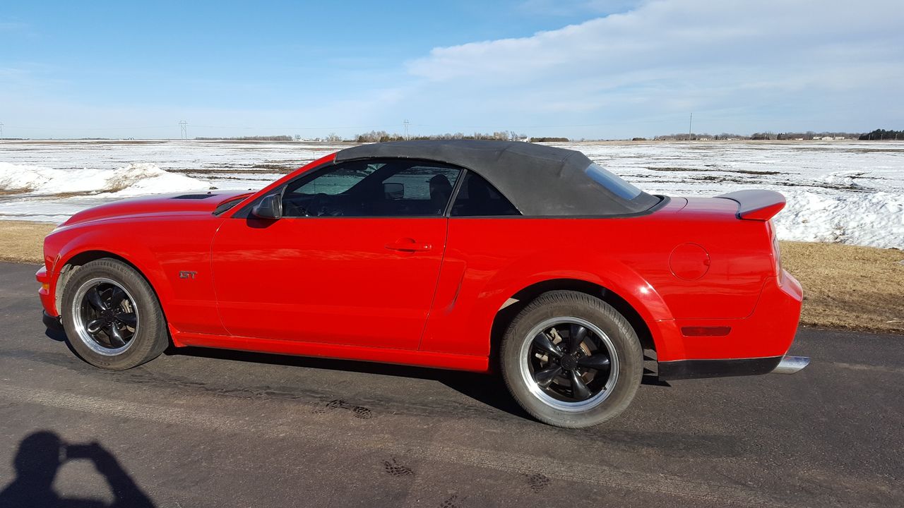 2006 Ford Mustang GT Premium | Mitchell, SD, Torch Red Clearcoat (Red & Orange), Rear Wheel