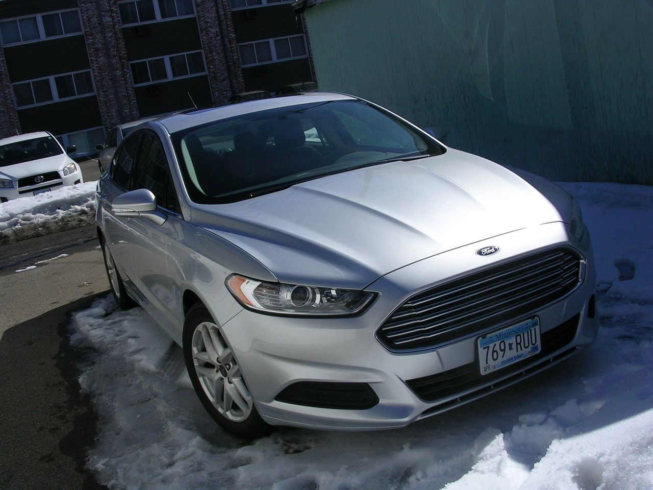 2015 Ford Fusion SE | Minneapolis, MN, Ingot Silver (Silver), Front Wheel