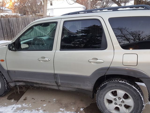 2004 Mazda Tribute, Desert Metallic (Brown & Beige)