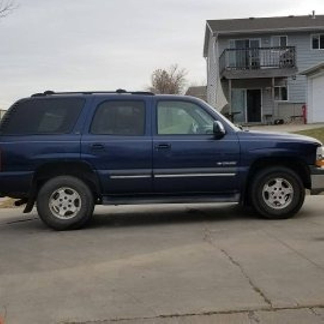 2001 Chevrolet Tahoe LT | Sioux Falls, SD, Indigo Blue Metallic (Blue), 4 Wheel