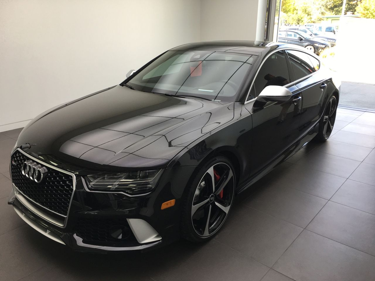 2016 Audi RS 7 4.0T quattro Prestige | Chester, SD, Panther Black Crystal Effect (Black), All Wheel