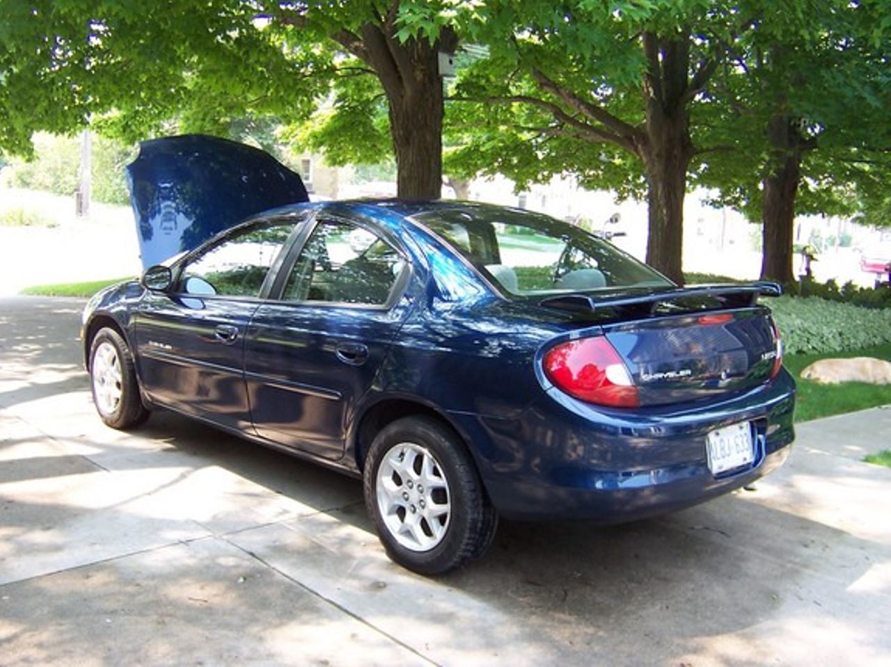 2001 Dodge Neon Highline SE | Sioux Falls, SD, Patriot Blue Pearlcoat (Blue), Front Wheel