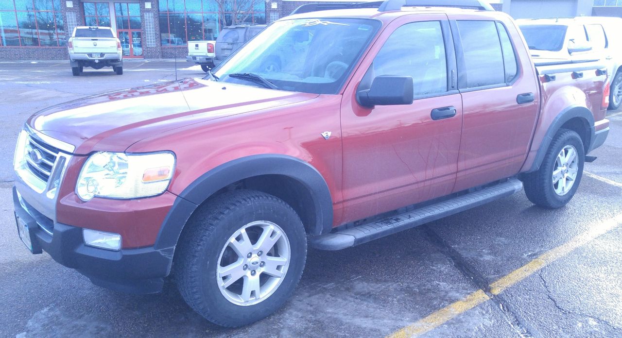 2007 Ford Explorer Sport Trac XLT | Sioux Falls, SD, Red Fire Clearcoat (Red & Orange), 4 Wheel