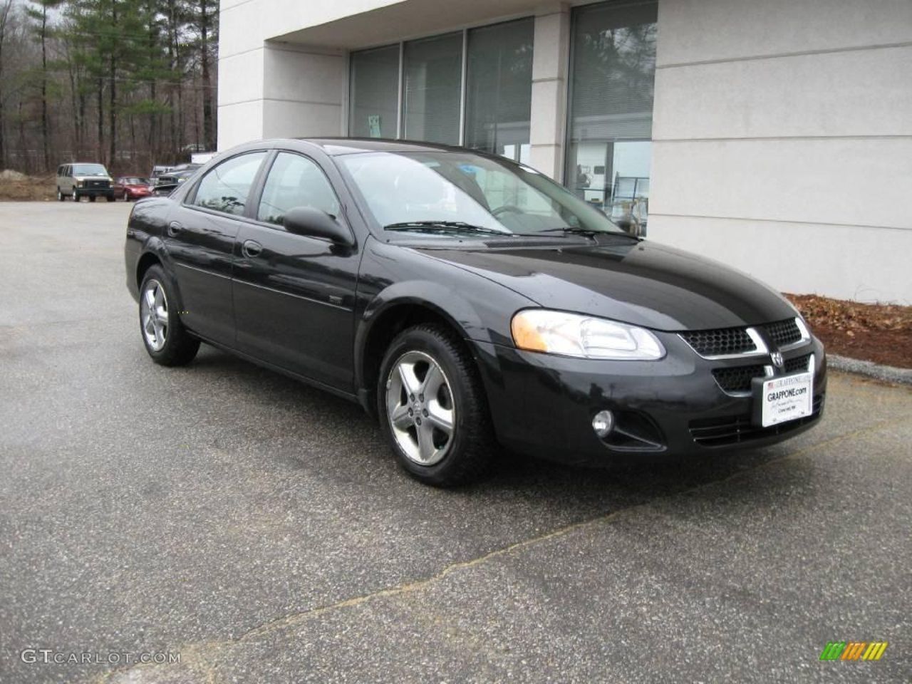 2004 Dodge Stratus SE | Sioux Falls, SD, Brilliant Black Crystal Pearlcoat (Black), Front Wheel