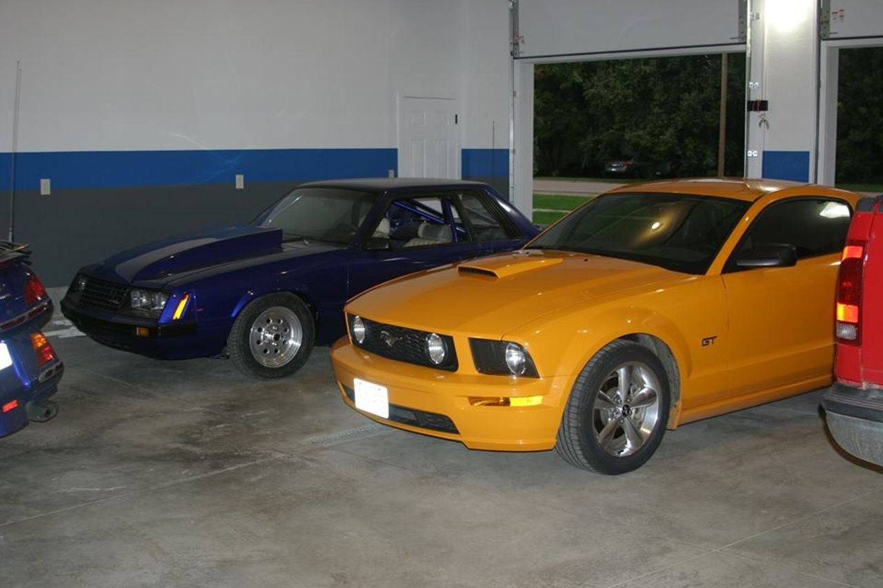 2007 Ford Mustang GT Premium | Worthing, SD, Grabber Orange Clearcoat (Red & Orange), Rear Wheel