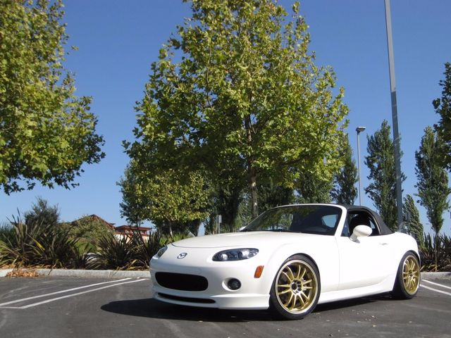 2007 Mazda MX-5 Miata Sport, Marble White (White), Rear Wheel