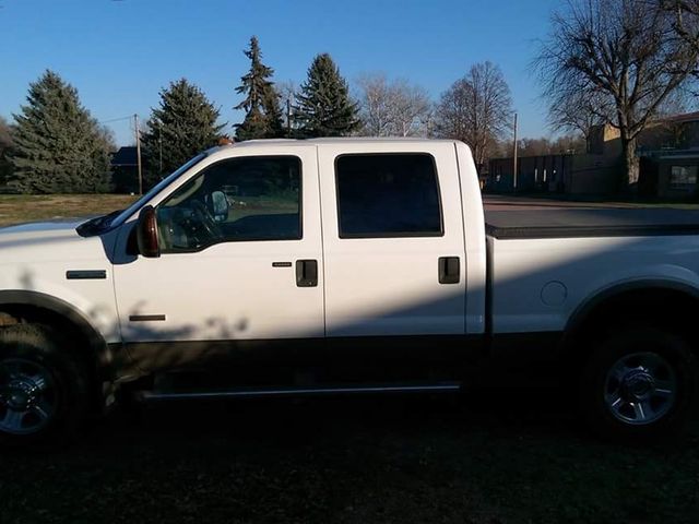 2005 Ford F-350 Super Duty, Oxford White Clearcoat (White)