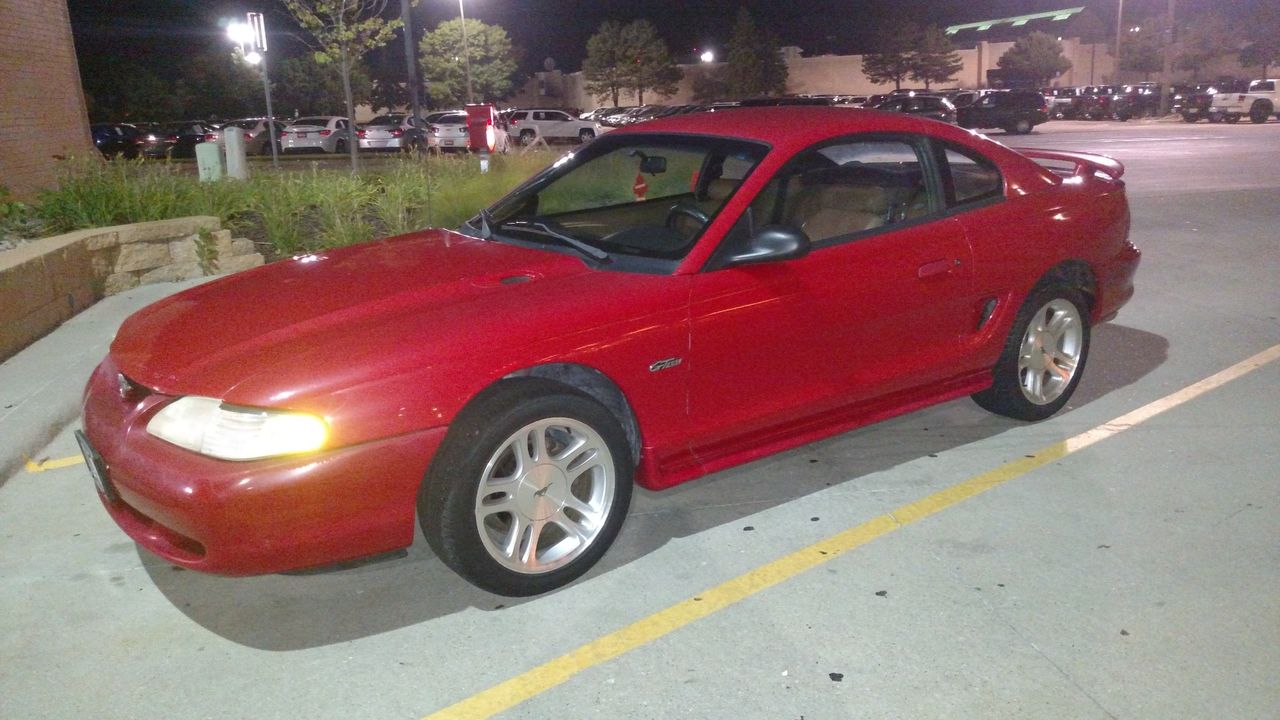 1998 Ford Mustang GT | Sioux City, IA, Red & Orange, Rear Wheel