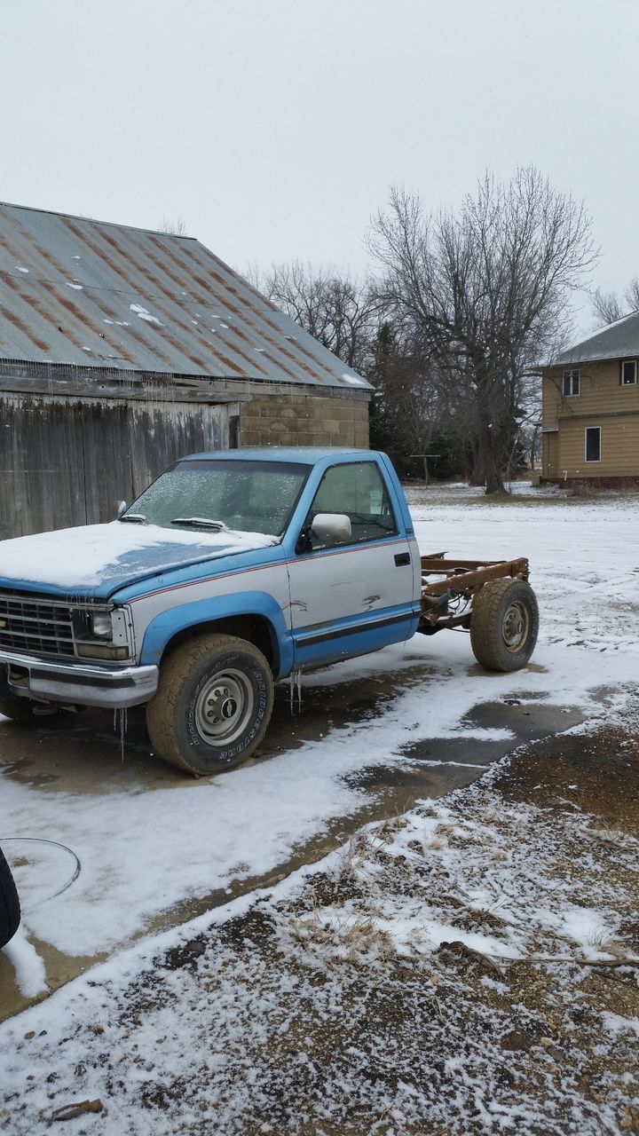 1993 Chevrolet C/K 2500 Series C2500 Cheyenne | Elkton, SD, Indigo Metallic (Blue), Rear Wheel