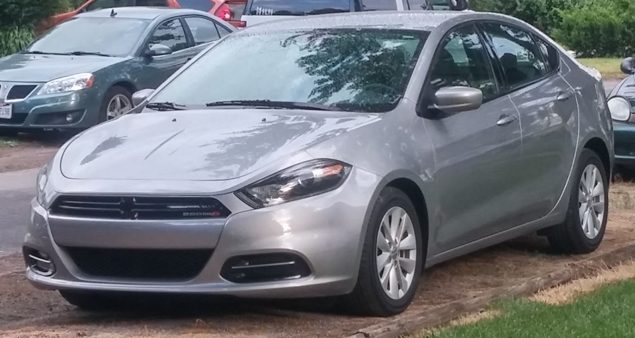 2014 Dodge Dart SXT | Sioux Falls, SD, Maximum Steel Metallic Clear Coat (Gray), Front Wheel