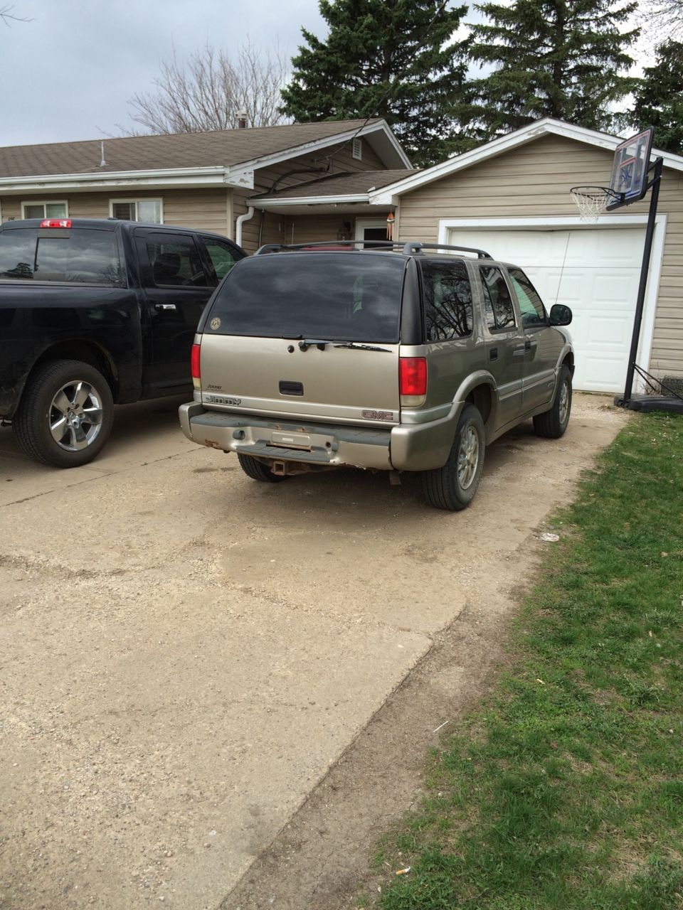 1998 GMC S-15 Jimmy SLT | Lennox, SD, Tan