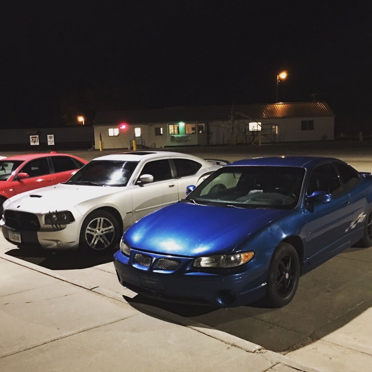 2006 Dodge Charger RT | Inwood, IA, Bright Silver Metallic Clearcoat (Silver), Rear Wheel