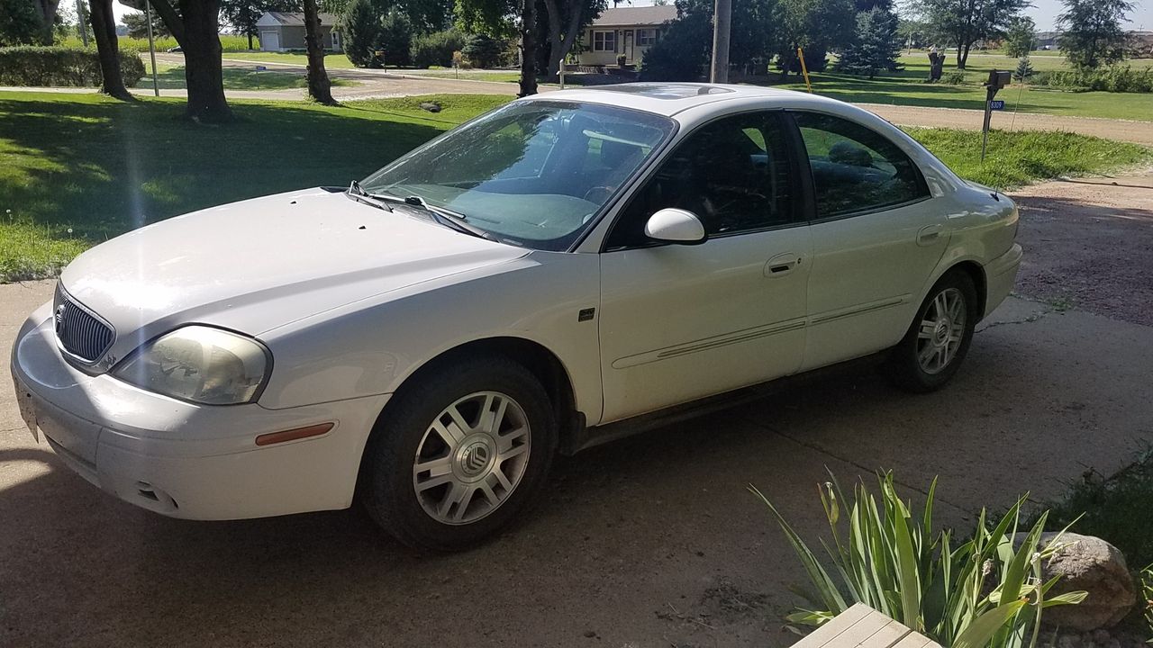 2006 Mercury Sable | Sioux Falls, SD, White, Front Wheel