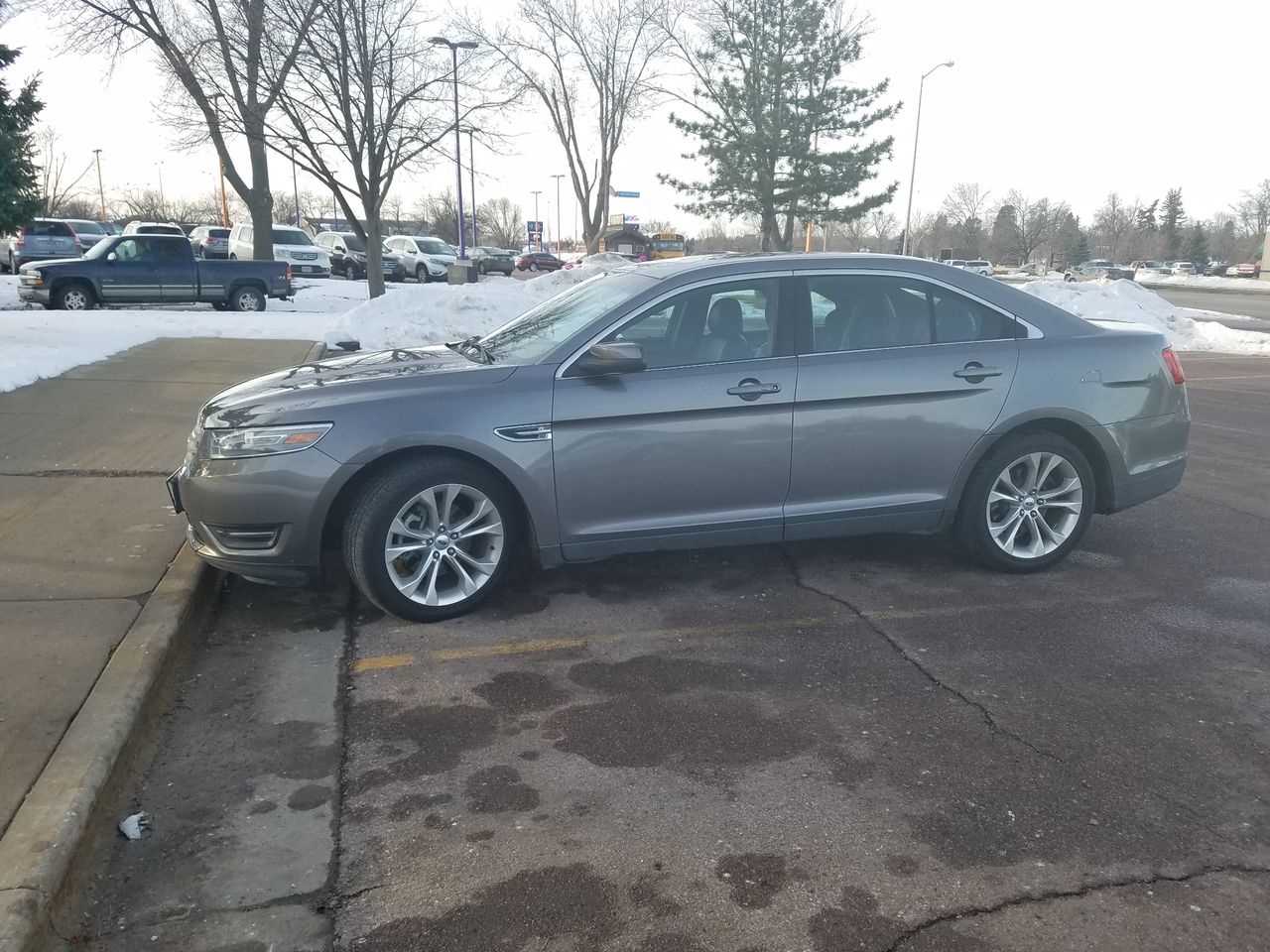 2013 Ford Taurus SEL | Sioux Falls, SD, Sterling Gray Metallic (Gray), All Wheel