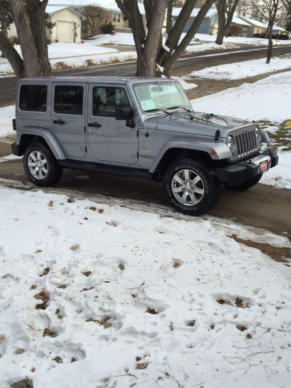 2015 Jeep Wrangler Sahara | Sioux Falls, SD, Anvil Clear Coat (Gray), 4x4