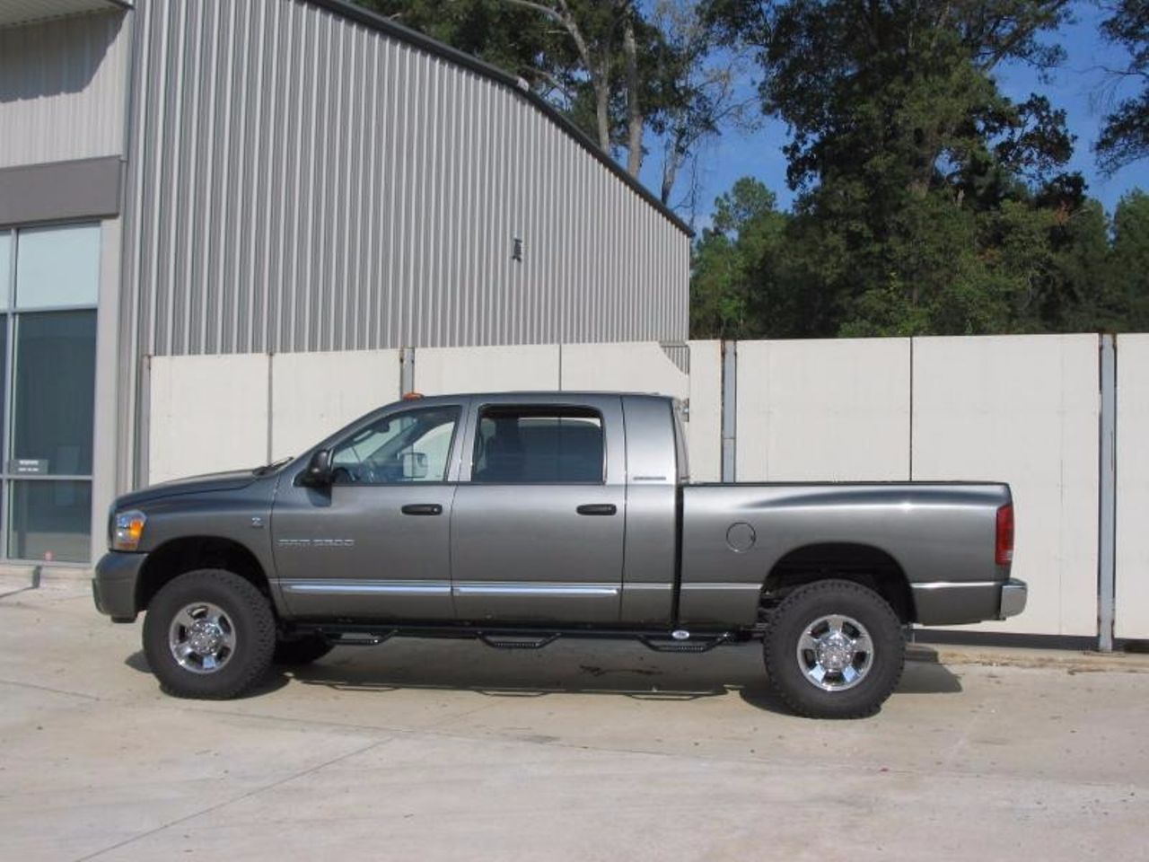 2007 Dodge Ram Pickup 2500 ST | Lakefield, MN, Mineral Gray Metallic Clearcoat (Gray), 4x4