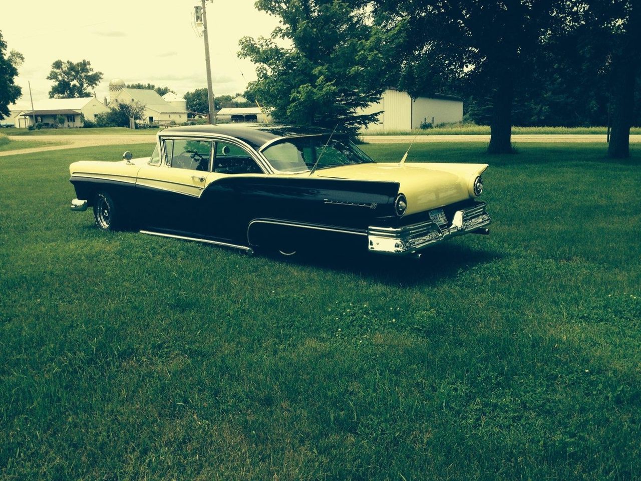 1957 Ford Fairlane Black | Westbrook, MN, Yellow