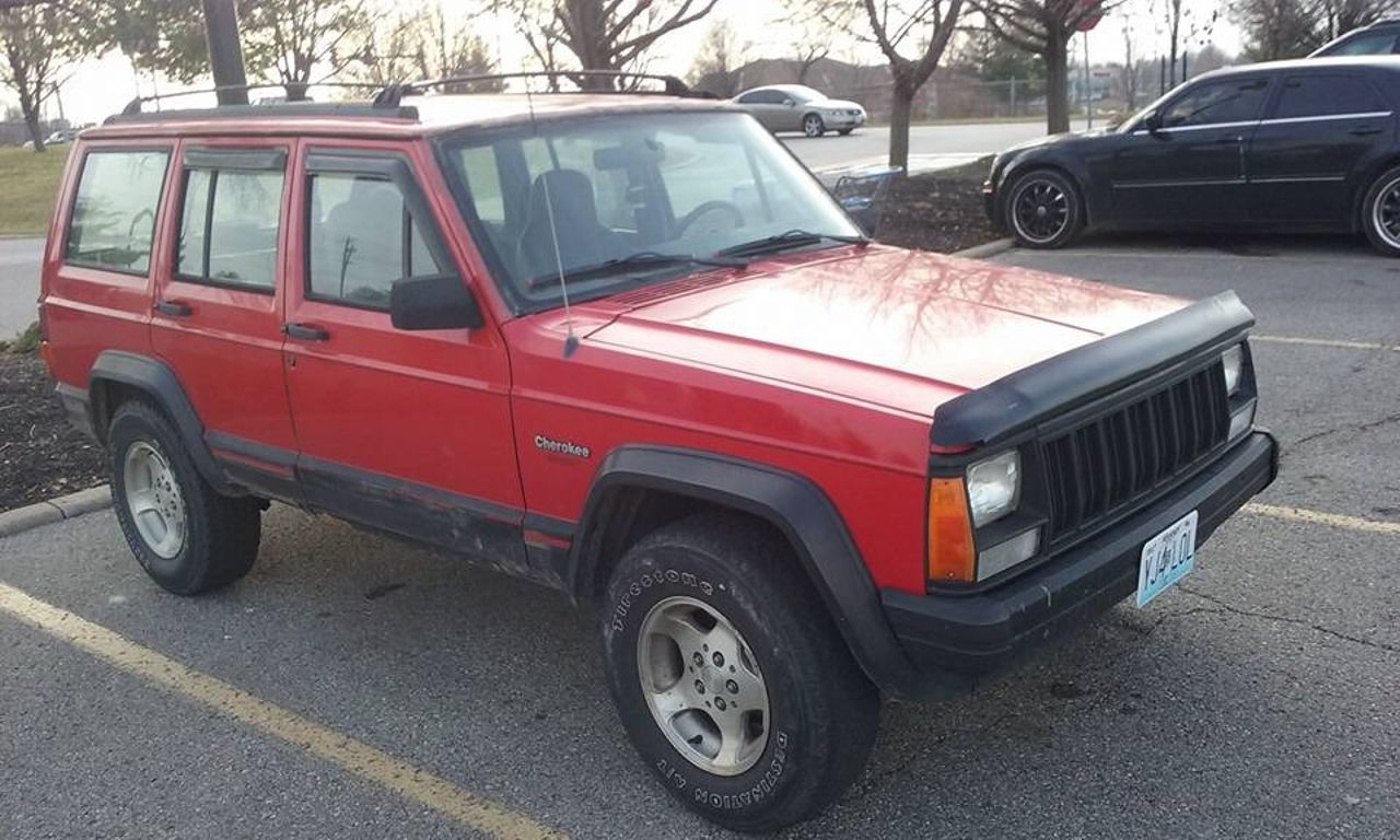 1995 Jeep Cherokee Sport | Saint Joseph, MO, Poppy Red (Red & Orange), 4 Wheel