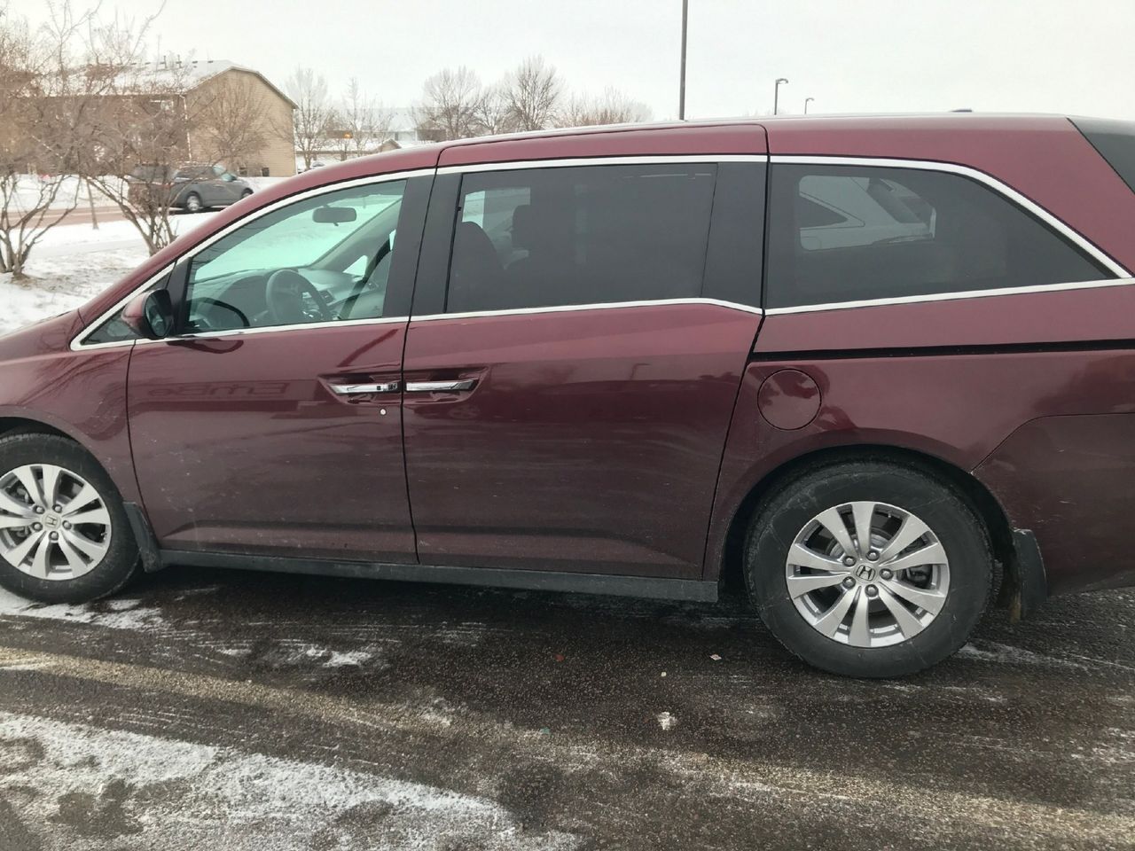 2016 Honda Odyssey | Sioux Falls, SD, Deep Scarlet Pearl (Red & Orange), Front Wheel