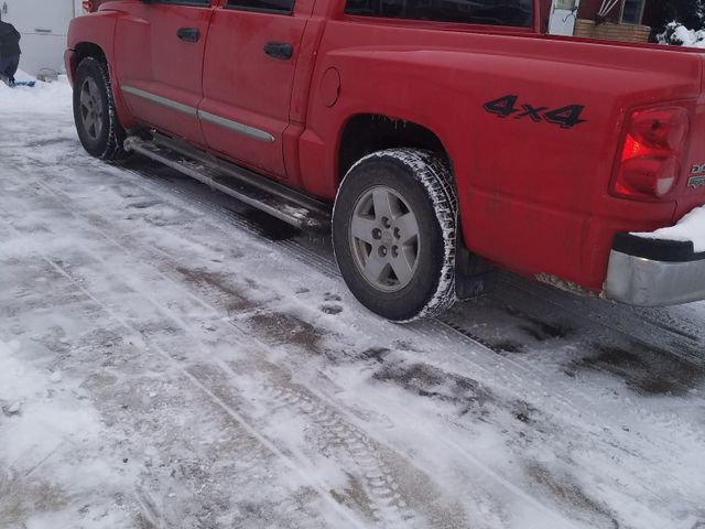 2005 Dodge Dakota Laramie, Flame Red Clearcoat (Red & Orange), 4 Wheel