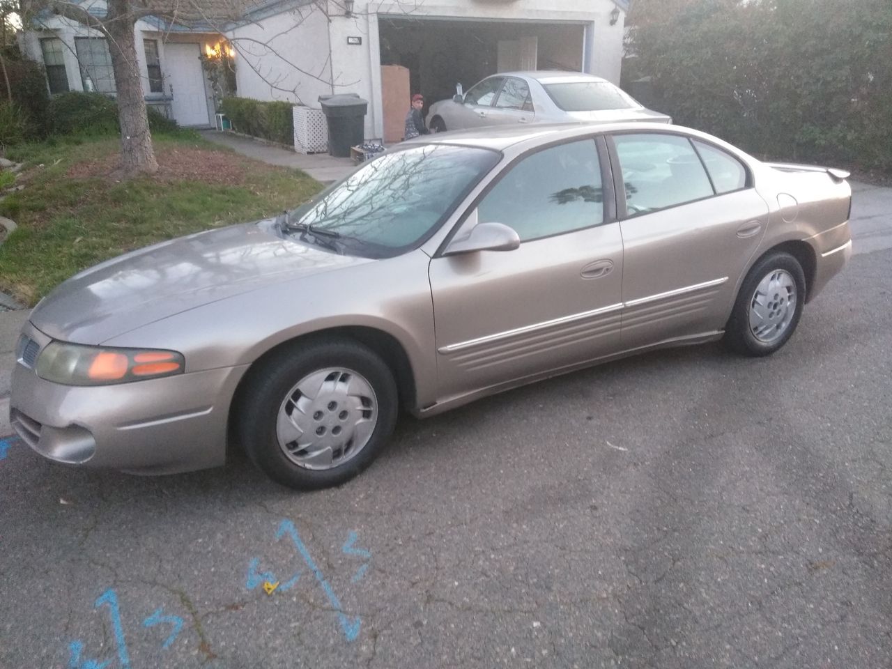 2003 Pontiac Bonneville SE | Sacramento, CA, Light Bronzemist Metallic (Brown & Beige), Front Wheel