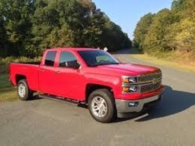 2015 Chevrolet Silverado 1500 Classic LS, Red & Orange