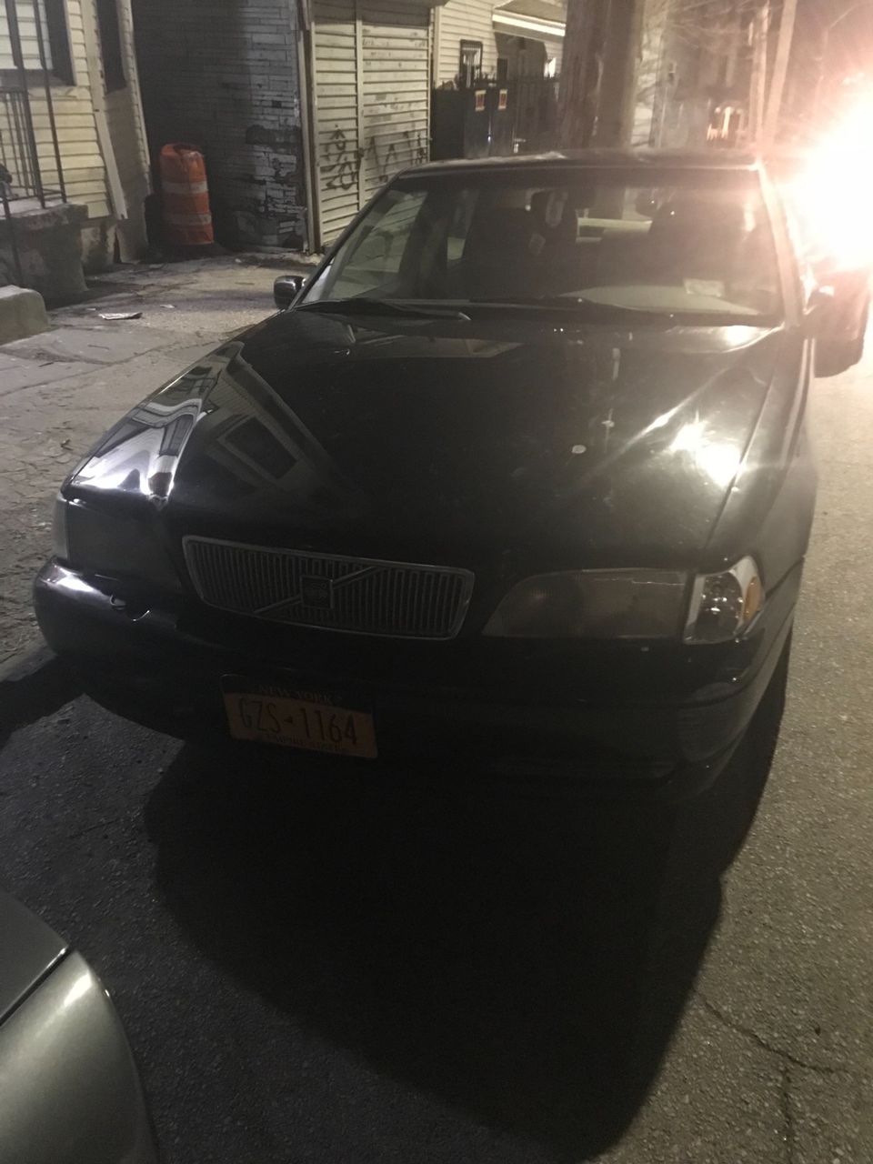 2002 Volvo S70 | Yonkers, NY, Black, Front Wheel