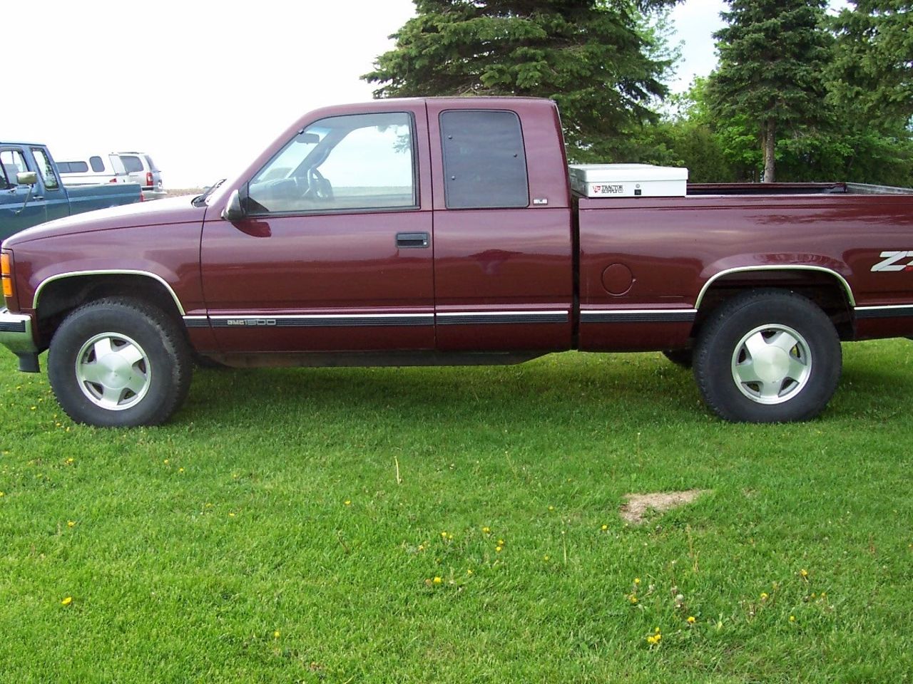 1995 Chevrolet | Russellville, AL, Maroon