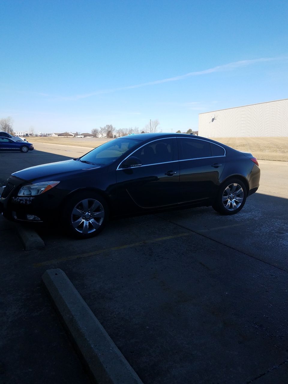 2011 Buick Regal | Morton, IL, Black Onyx (Black), Front Wheel