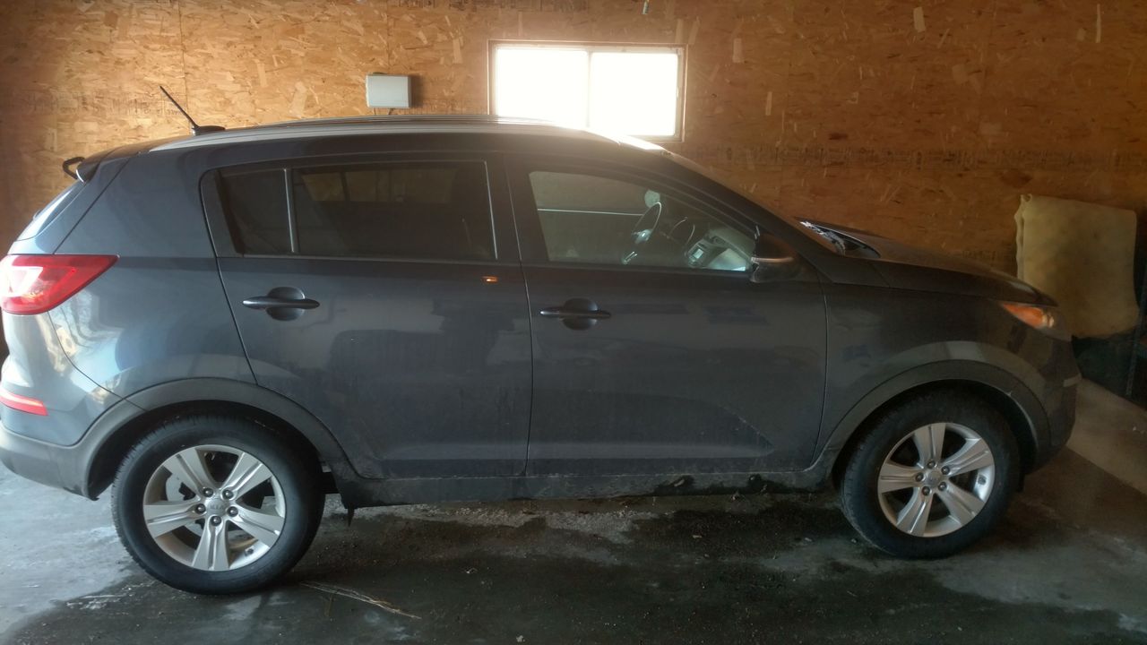 2012 Kia Sportage Base | Sioux Falls, SD, Mineral SIlver (Silver), Front Wheel